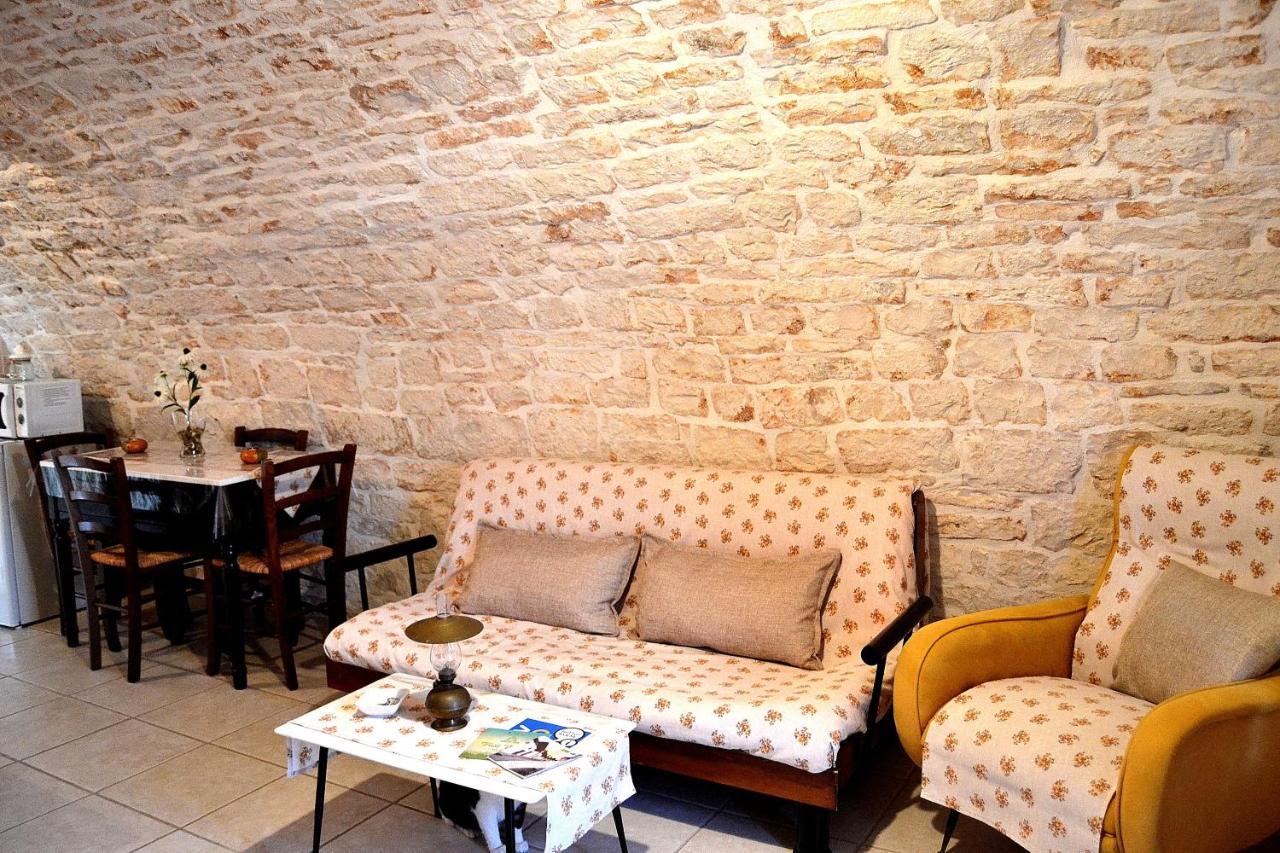 Converse Fra I Trulli Alberobello Eksteriør billede